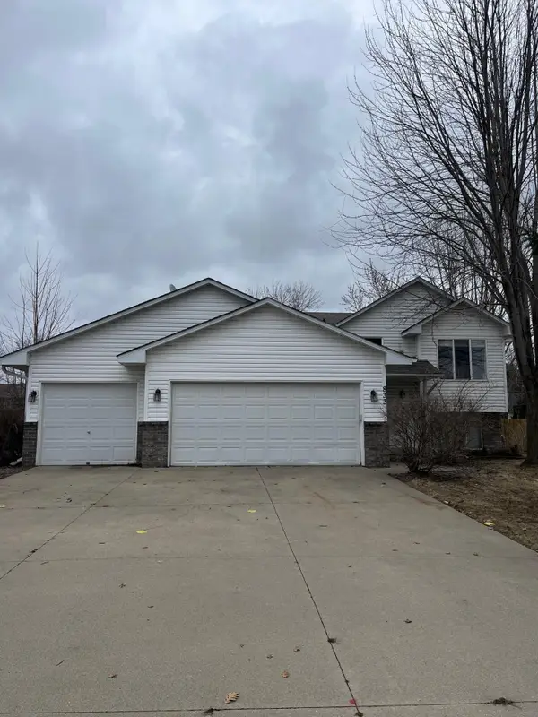 833 S Walnut Street, Belle Plaine, MN 56011