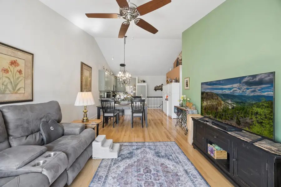 678 86th Lane Nw, Coon Rapids, MN 55433 - #3