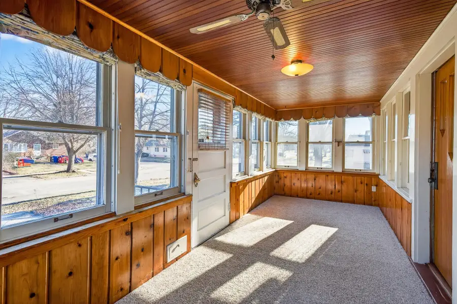 1952 Orange Avenue E, Saint Paul, MN 55119 - #3