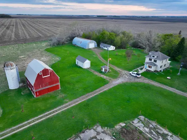 79955 360th Street, Olivia, MN 56277
