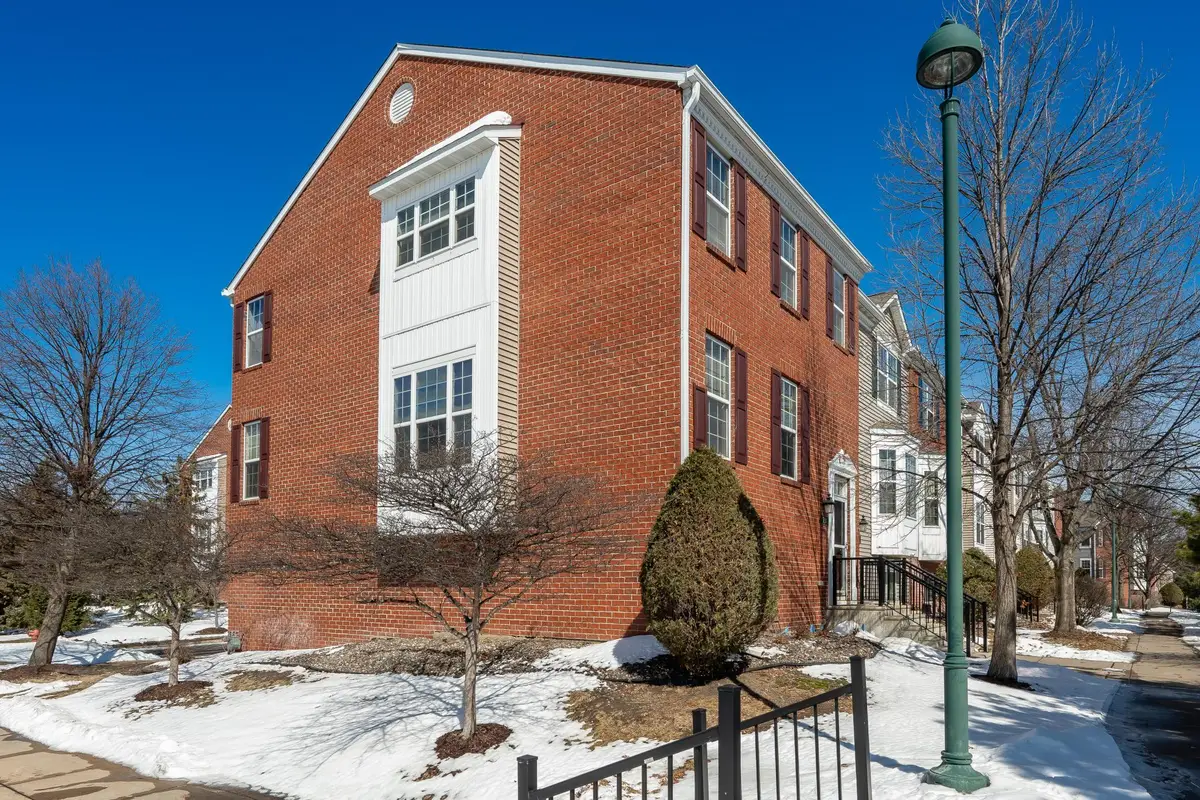 714 Village Parkway, Circle Pines, MN 55014 - #1