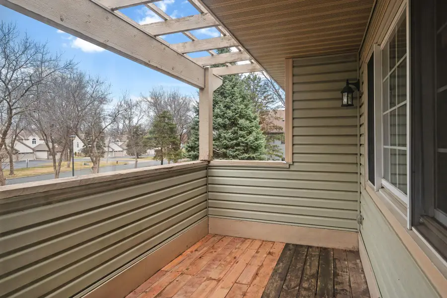 9805 Palm Street Nw #201, Coon Rapids, MN 55433 - #3