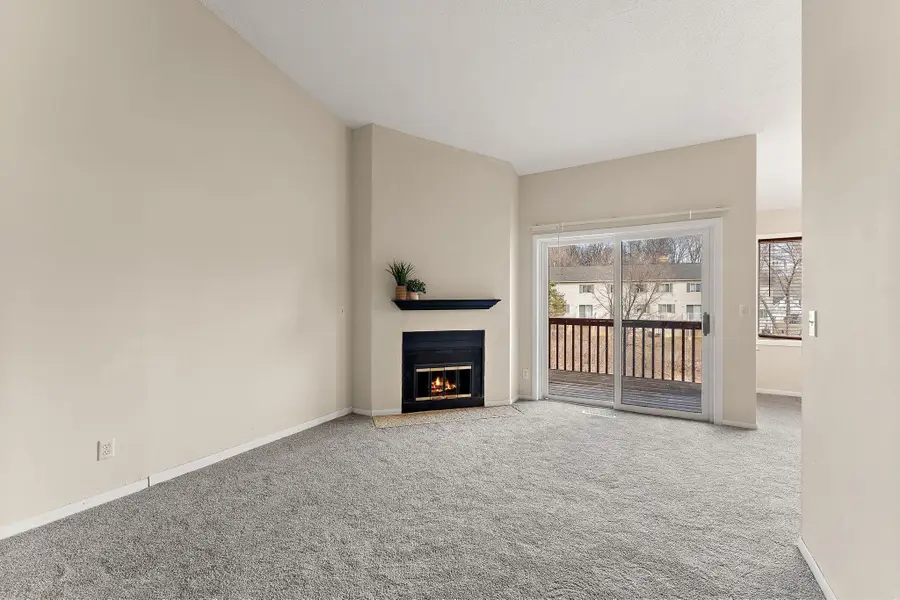 6097 Courtly Alcove #F, Woodbury, MN 55125 - #2
