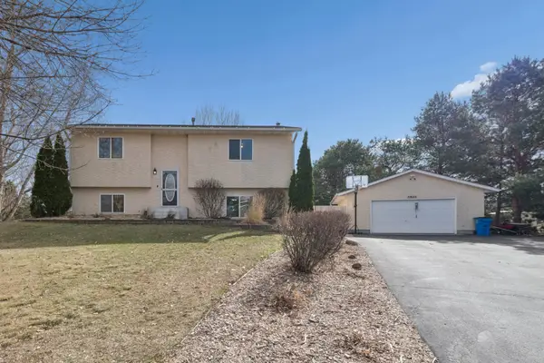 37625 Eleanor Avenue, North Branch, MN 55056