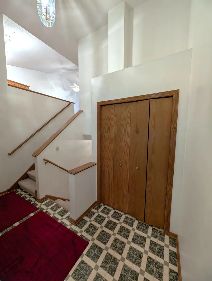 2870 Mounds View Boulevard, Mounds View, MN 55112 - #3