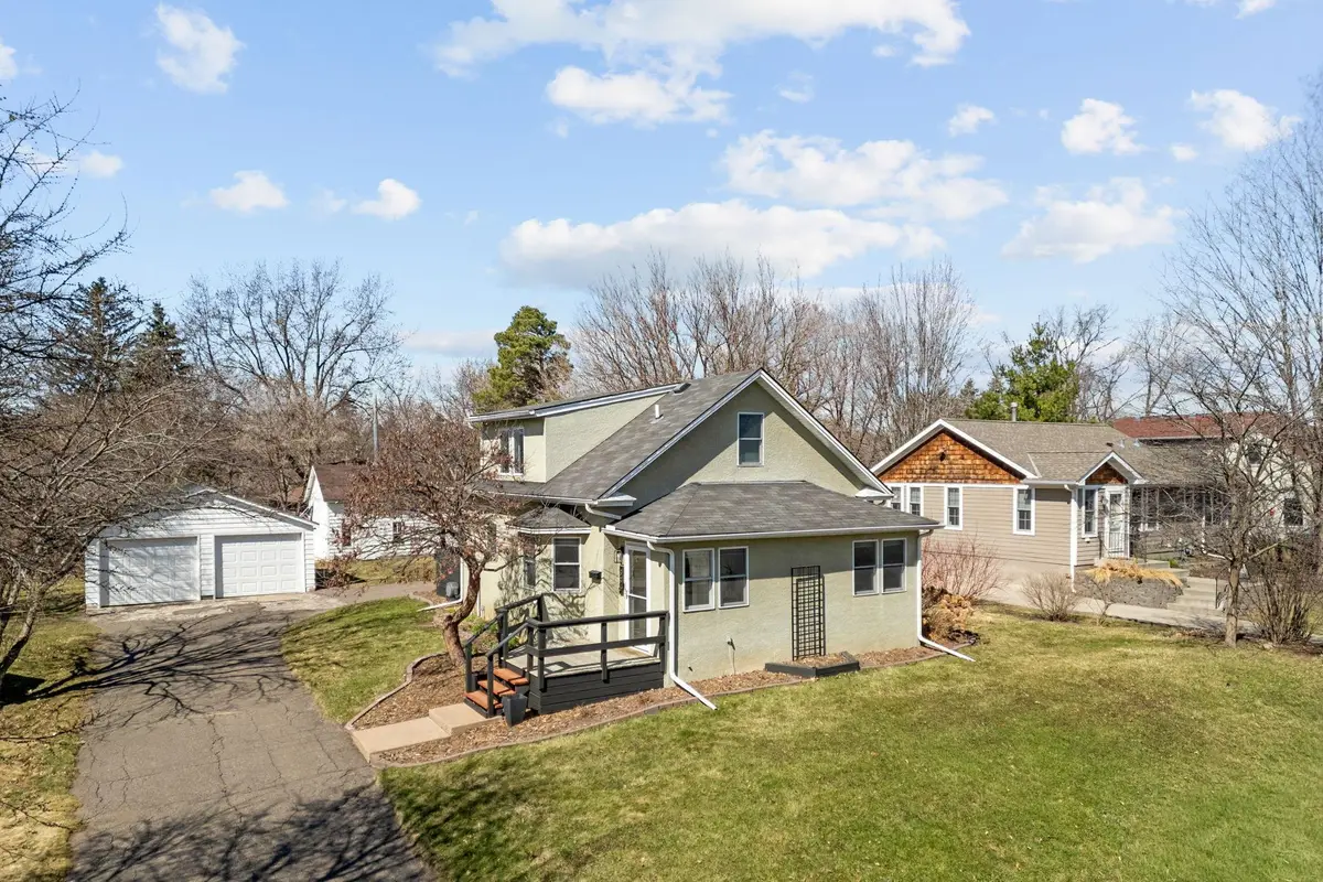 336 18th Avenue N, Hopkins, MN 55343 - #1