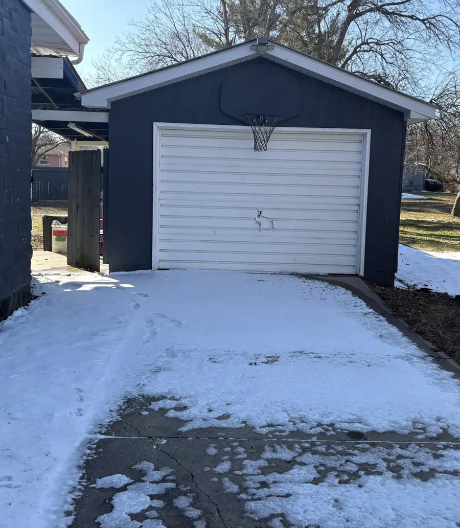 916 5th Street S, Saint James, MN 56081 - #2