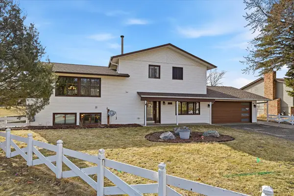 8101 Idaho Avenue N, Brooklyn Park, MN 55445