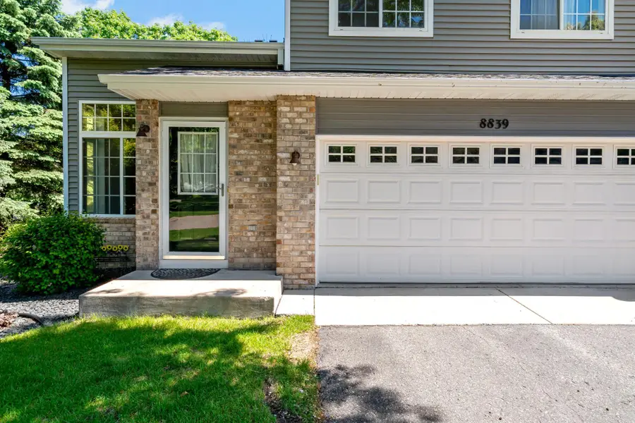 8839 Hastings Circle Ne, Blaine, MN 55449 - #3