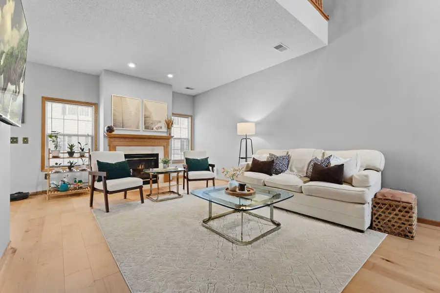 7395 Derby Lane, Shakopee, MN 55379 - #3