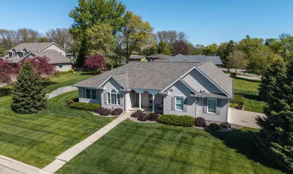 1548 18th Avenue Nw, Faribault, MN 55021
