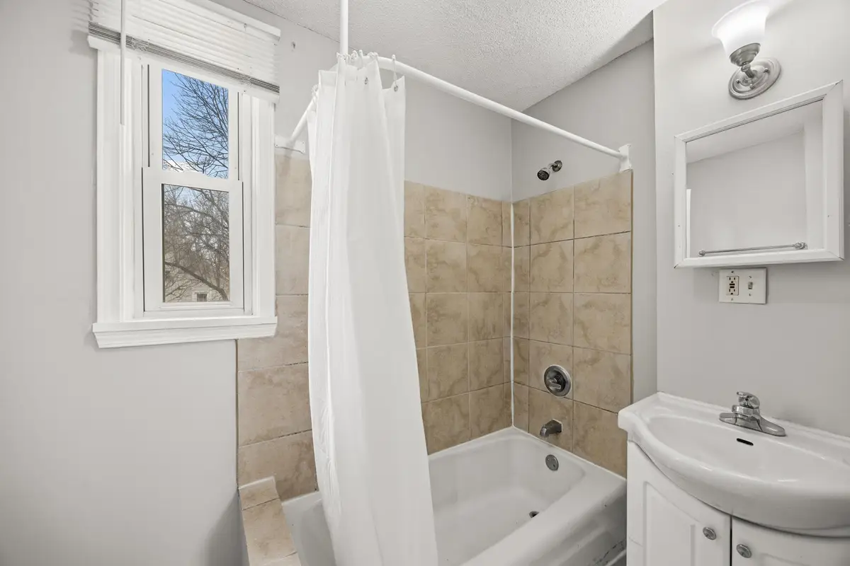 1826 Jackson Street Ne, Minneapolis, MN 55418 - #1