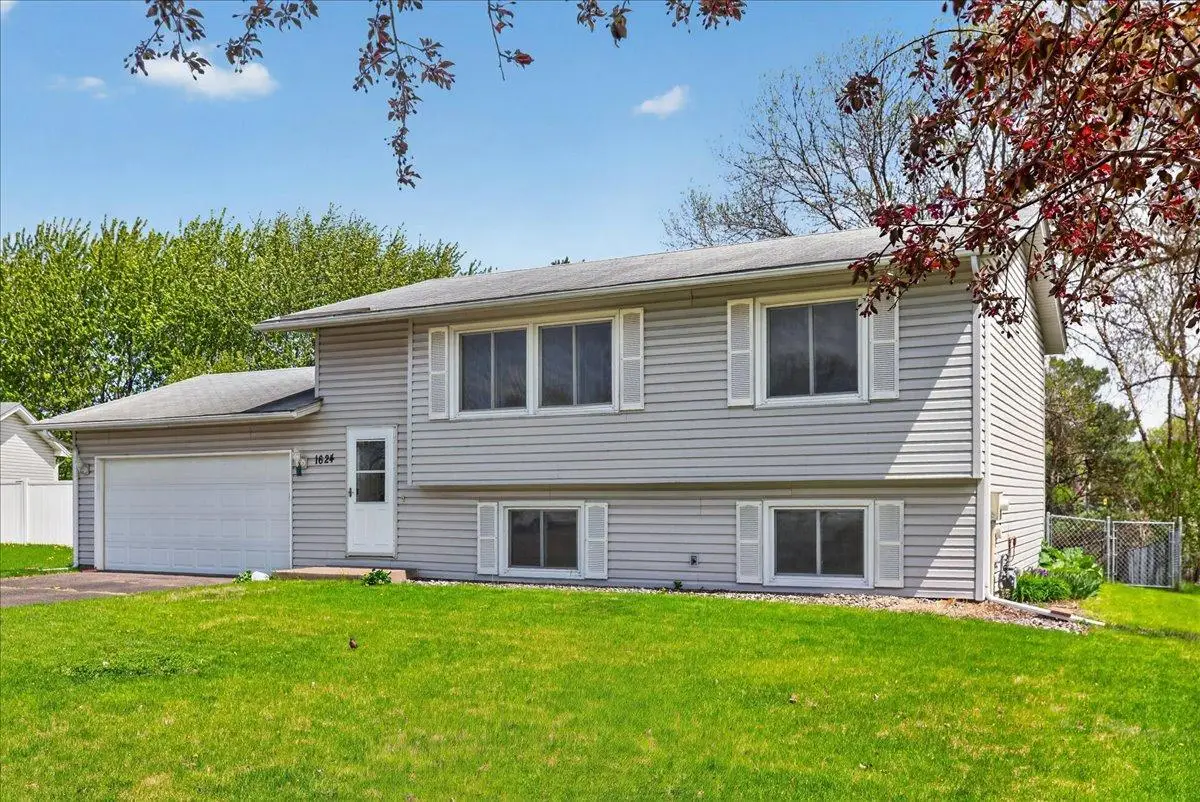 1624 84th Court N, Brooklyn Park, MN 55444 - #1