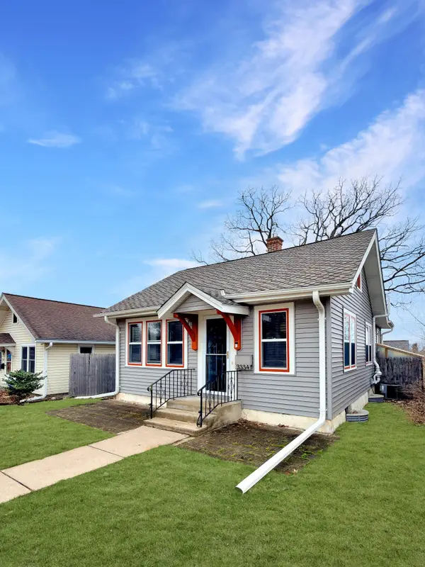 3334 Buchanan Street Ne, Minneapolis, MN 55418