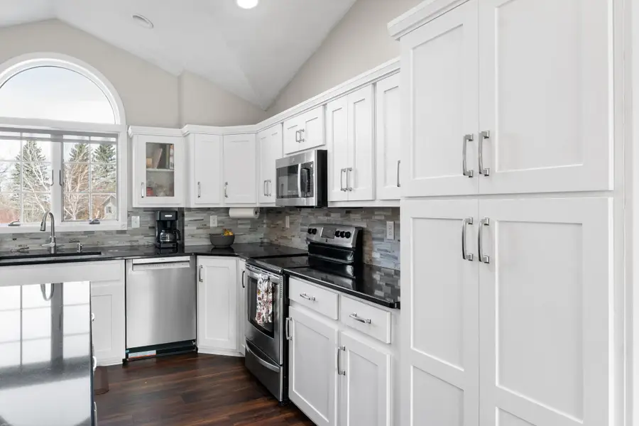 682 150th Avenue Ne, Mayville, ND 58257 - #3