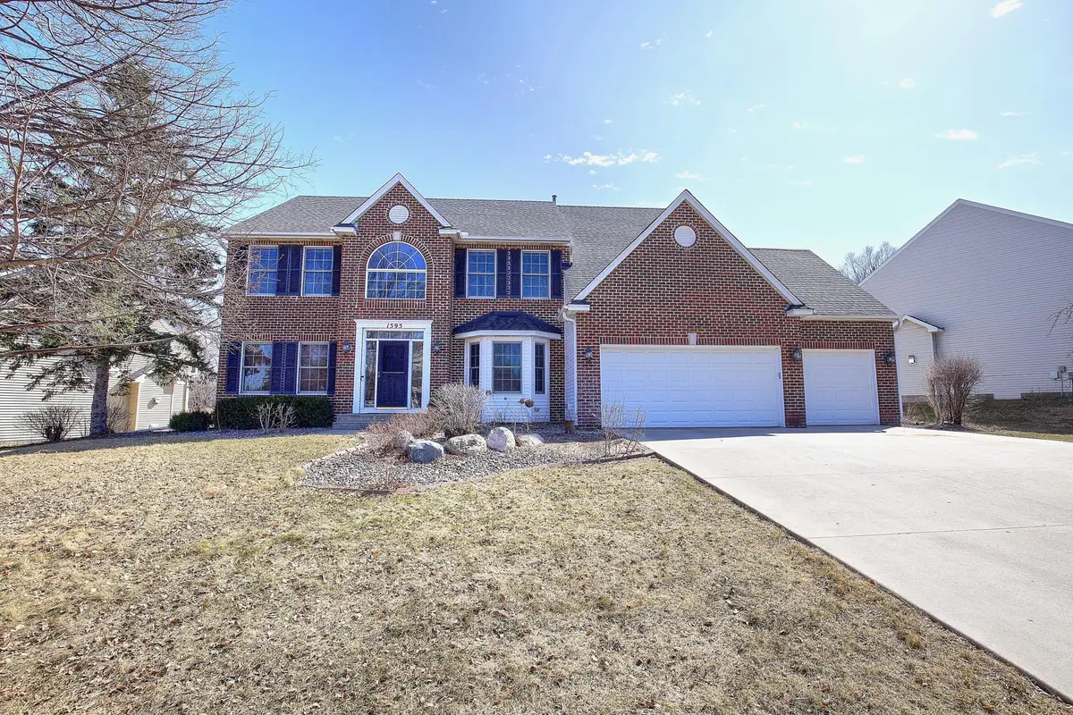 1595 Spinaker Drive, Woodbury, MN 55125 - #1