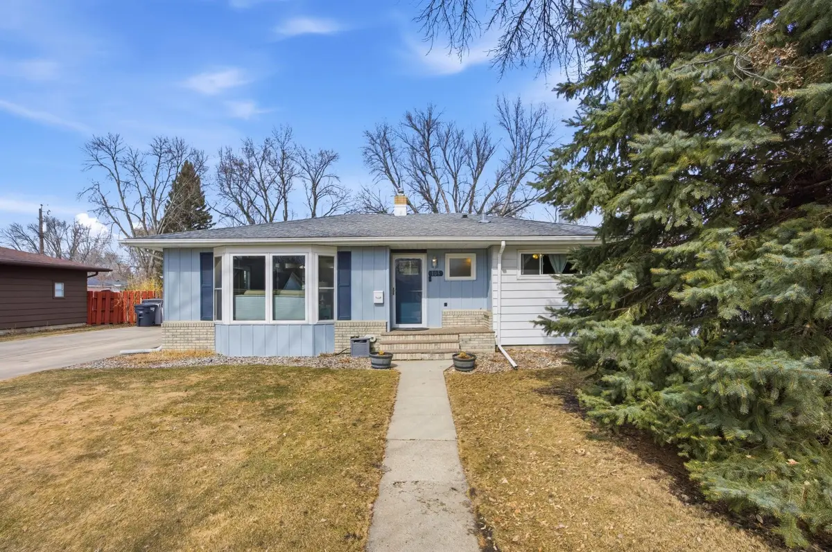 105 24th Avenue N, Fargo, ND 58102 - #1