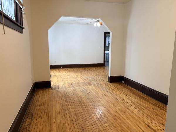 1030 Reaney Avenue, Saint Paul, MN 55106