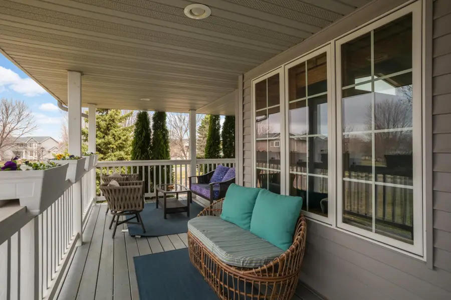 4588 Lasalle Avenue Ne, Saint Michael, MN 55376 - #3