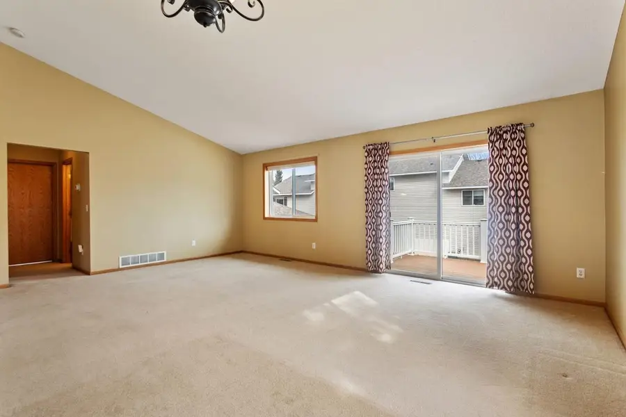 2907 Devonshire Circle, Woodbury, MN 55125 - #3