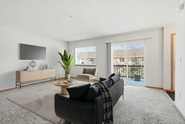 14974 Chestnut Lane, Savage, MN 55378