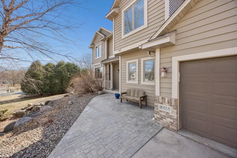 16650 Hearthside Court, Lakeville, MN 55044 - #2