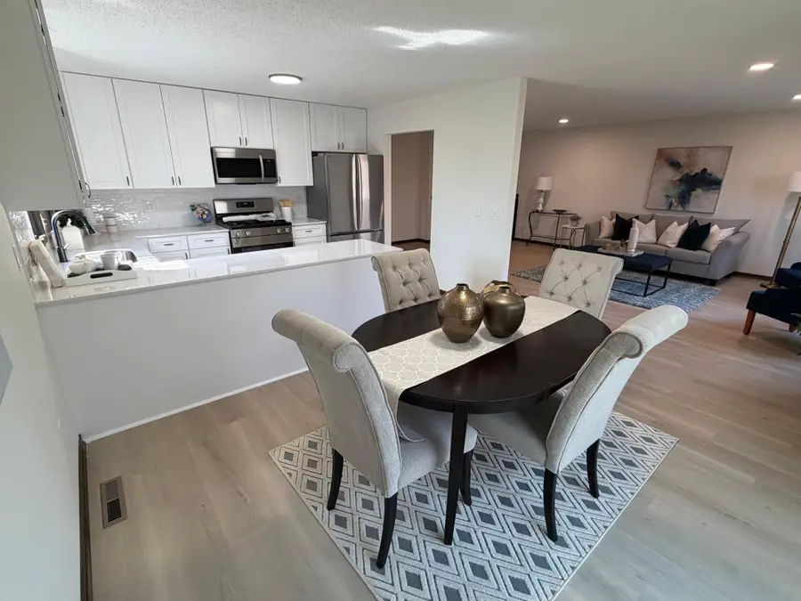 141 Australian Avenue, Little Canada, MN 55117 - #2