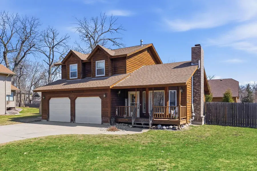 703 Shady Ridge Road Nw, Hutchinson, MN 55350 - #2