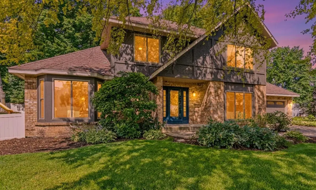 8994 Preserve Boulevard, Eden Prairie, MN 55347 - #1