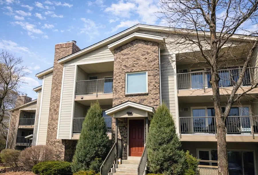 2110 Ridge Drive #32, Saint Louis Park, MN 55416 - #3