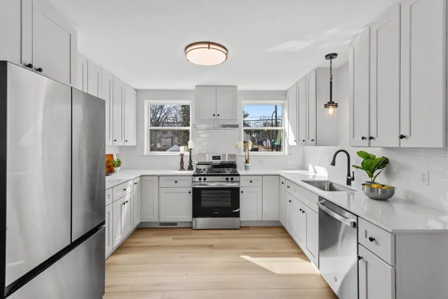 582 York Avenue, Saint Paul, MN 55130 - #3