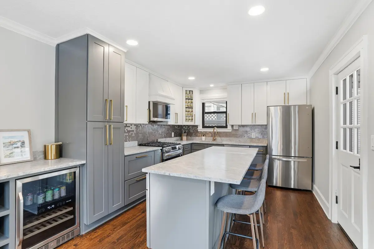 117 Arthur Avenue Se, Minneapolis, MN 55414 - #1