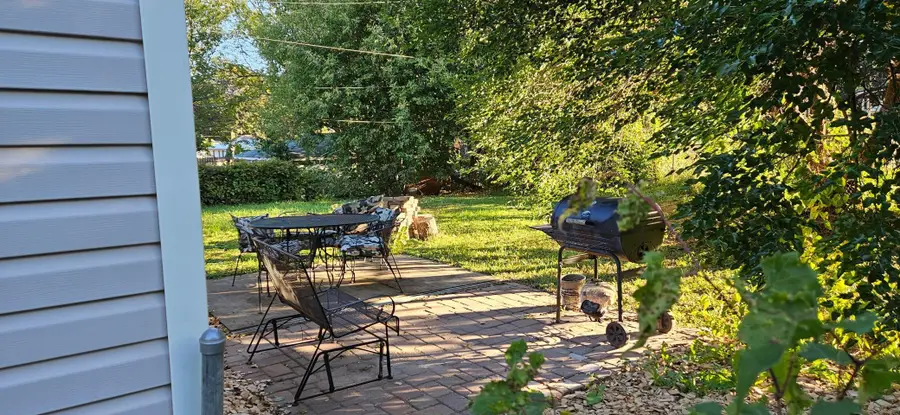 426 Griffith Street, Saint Paul, MN 55106 - #2