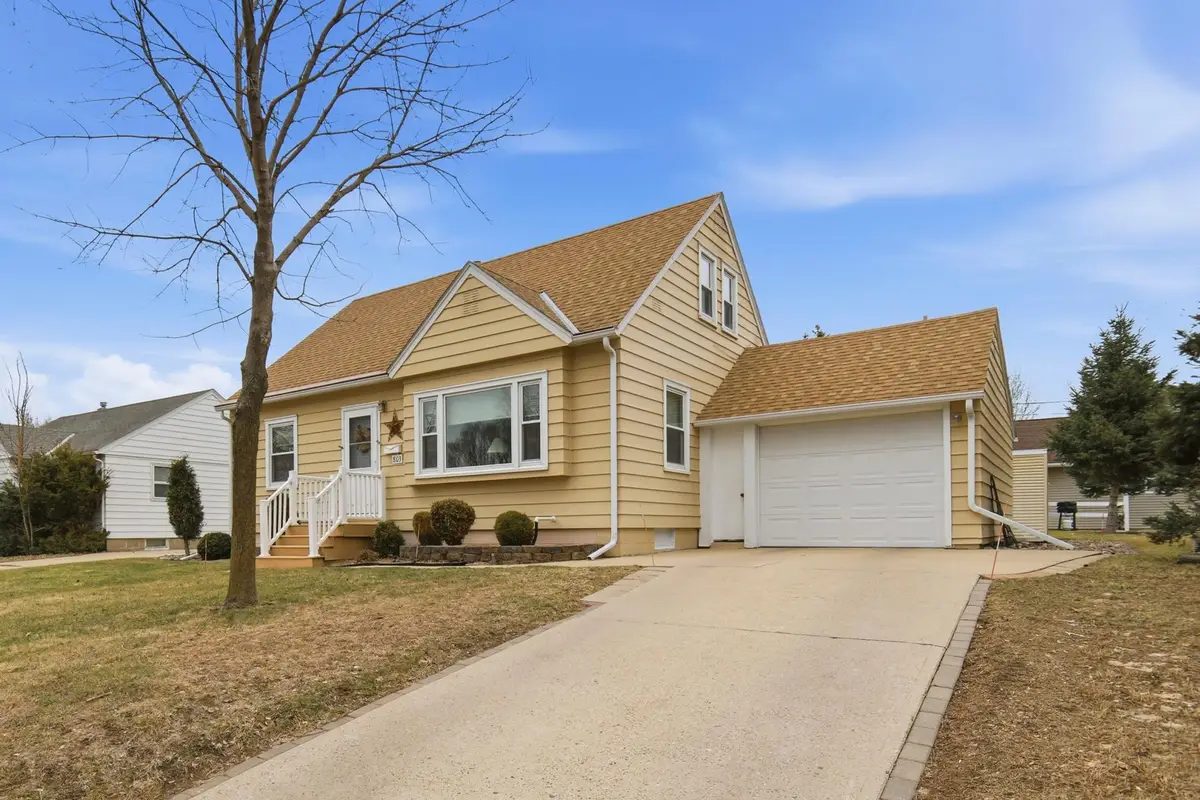 803 18th Street Sw, Austin, MN 55912 - #1