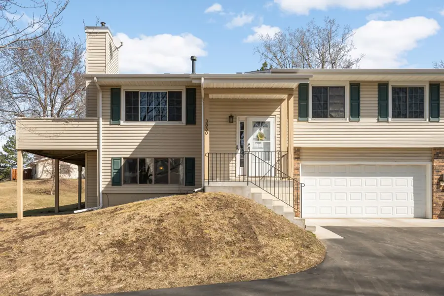 3830 Laurel Court, Eagan, MN 55122 - #2