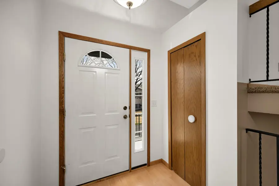 3830 Laurel Court, Eagan, MN 55122 - #3