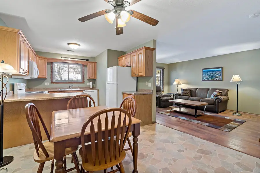 7570 15th Street Lane N, Oakdale, MN 55128 - #3