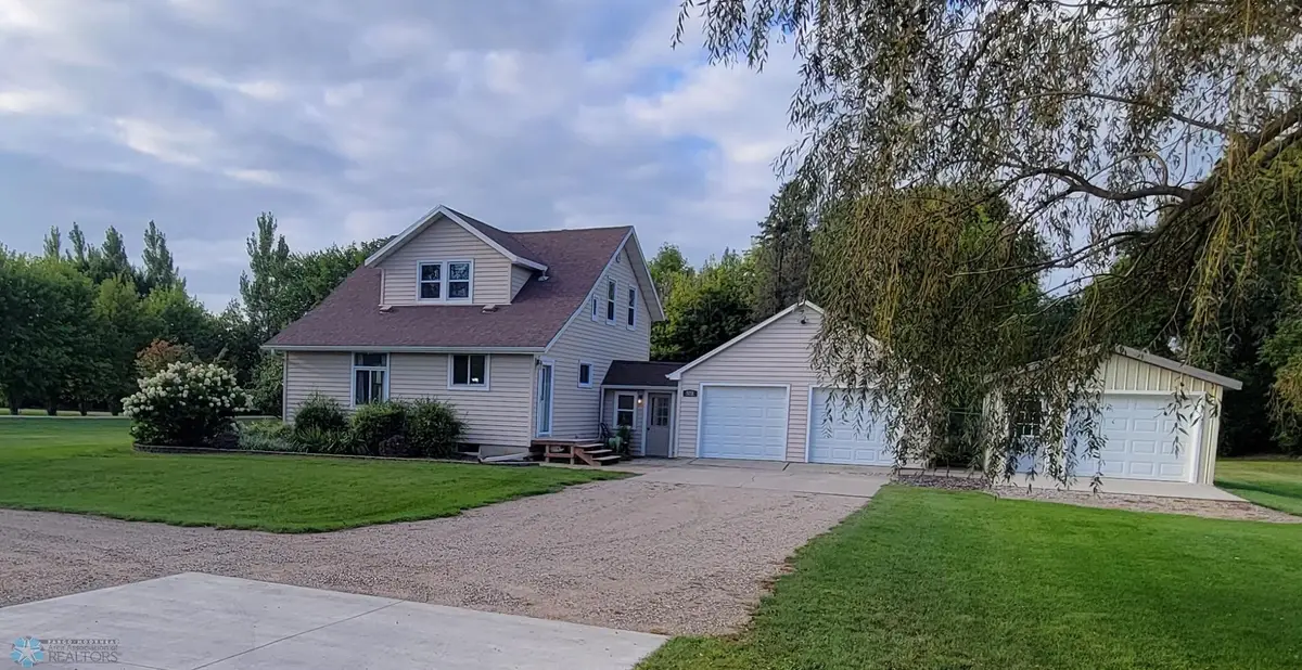 551 Wall Avenue, Horace, ND 58047 - #1