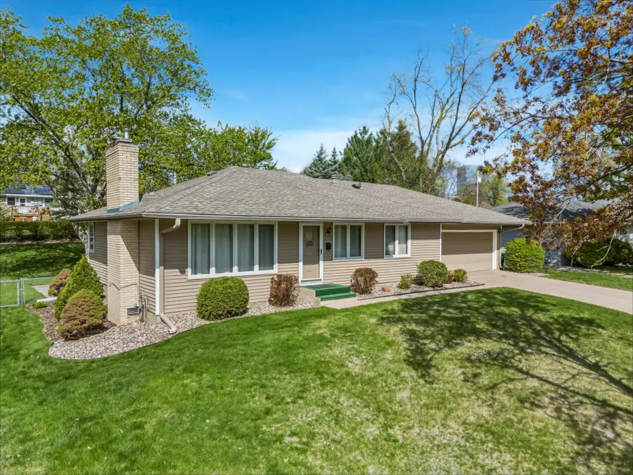 8316 Beard Road, Bloomington, MN 55431 - #2