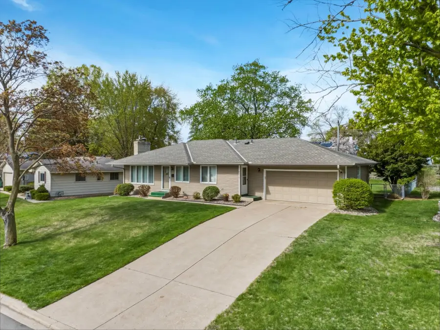 8316 Beard Road, Bloomington, MN 55431 - #3