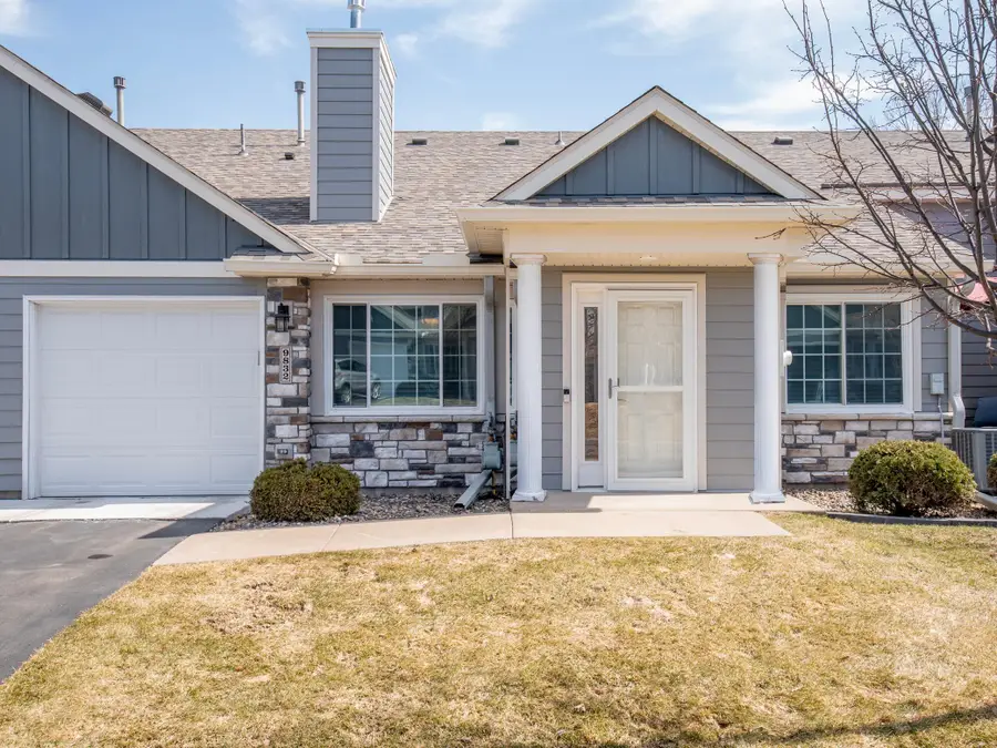 9832 Moonbeam Lane, Woodbury, MN 55125 - #2