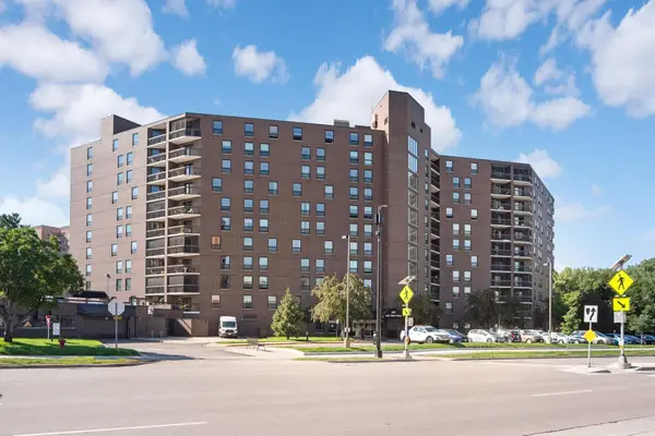 6615 Lake Shore Drive S #705, Richfield, MN 55423