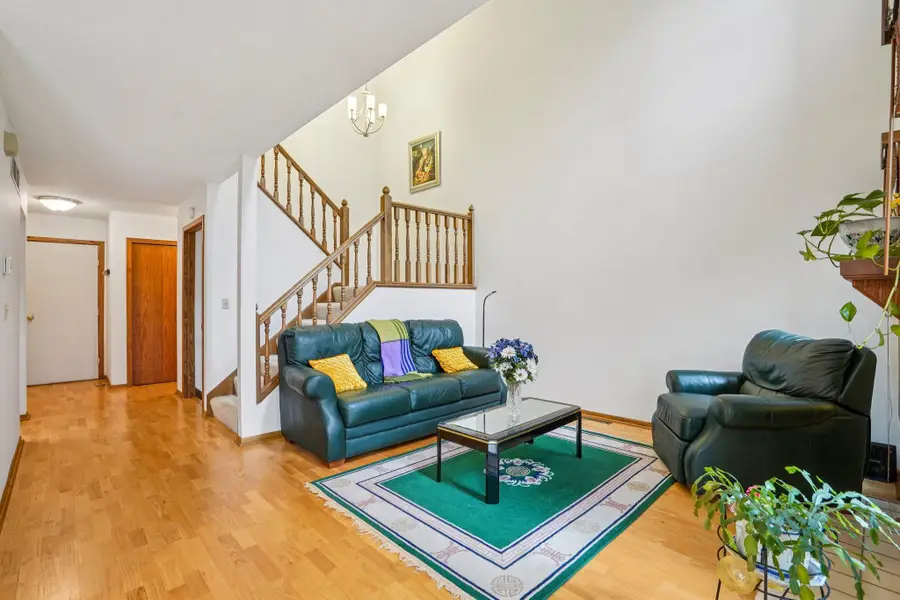 1646 Rose Hill Circle, Saint Paul, MN 55108 - #3