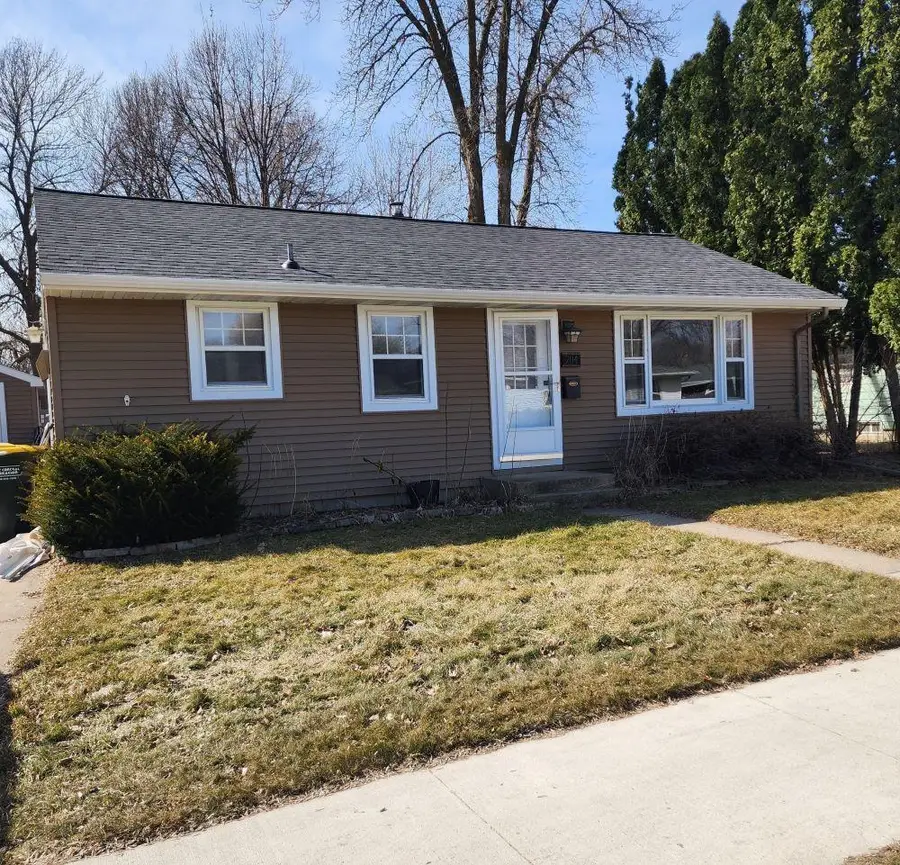 704 Irene Avenue, Willmar, MN 56201 - #2