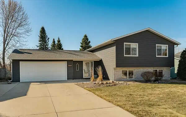 3864 Chesapeake Lane Nw, Rochester, MN 55901