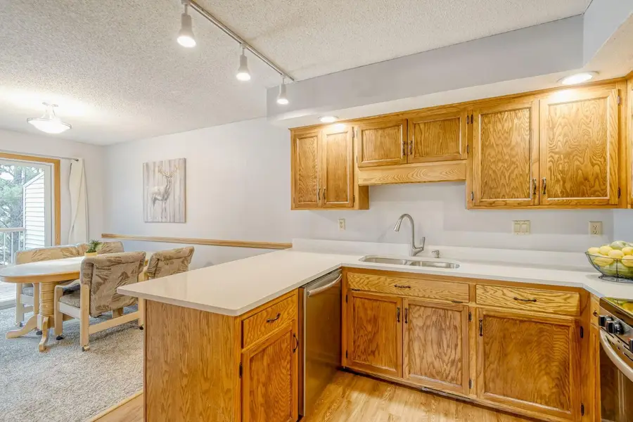 2333 Amberwood Drive, Woodbury, MN 55125 - #2