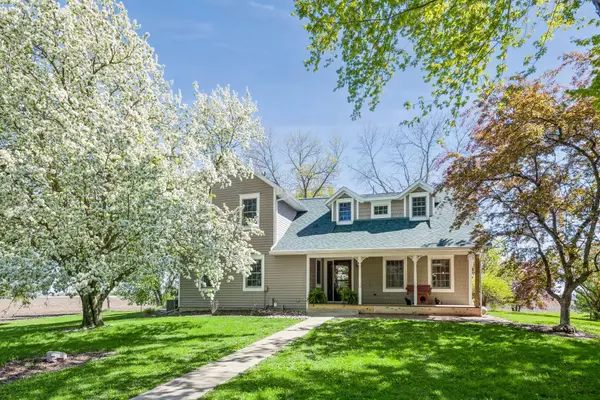 18825 County Road 50, Hamburg, MN 55339