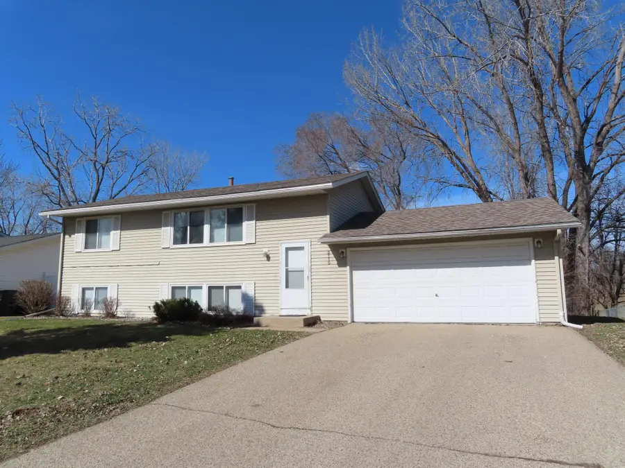 2115 Cliffview Drive, Eagan, MN 55122 - #2