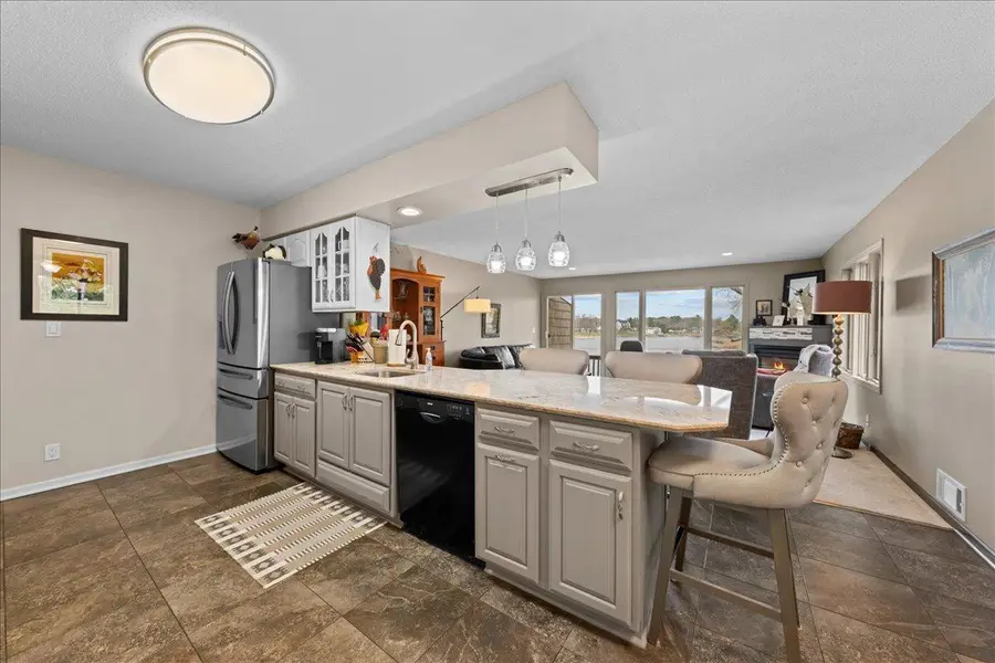 302 Pleasant Knolls, Center City, MN 55012 - #3