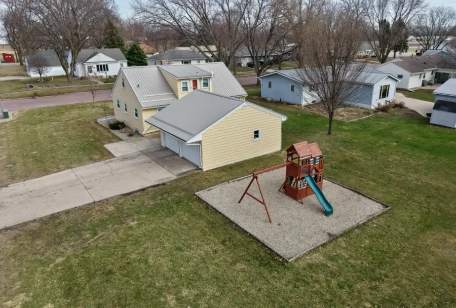 900 10th Street S, Saint James, MN 56081 - #3